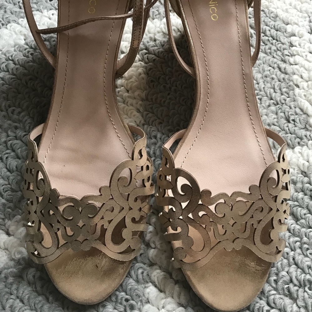 Klub Nico metallic wedged sandals BNWT